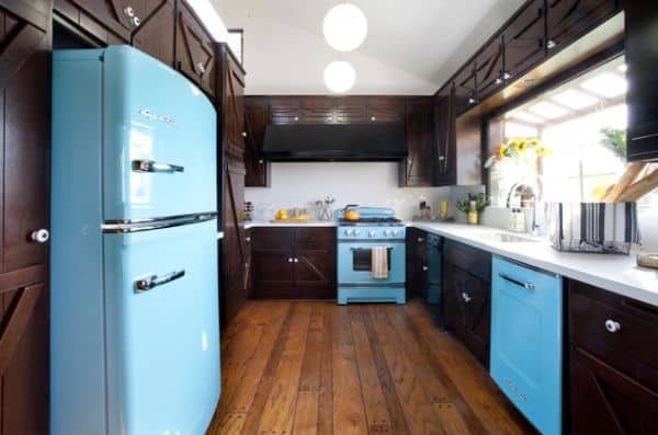 X Ways to Add a Splash of 1950's Diner to Your Kitchen